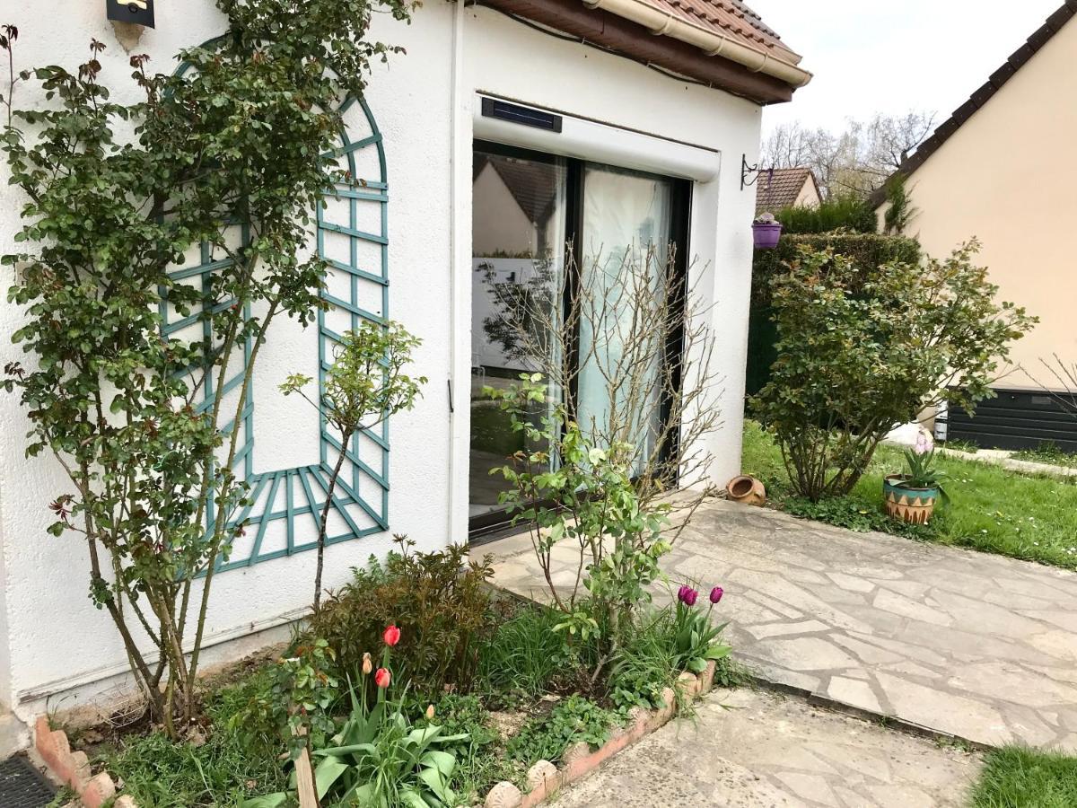 Parisian Forest Cesson Exterior photo